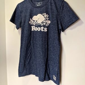 Roots tee